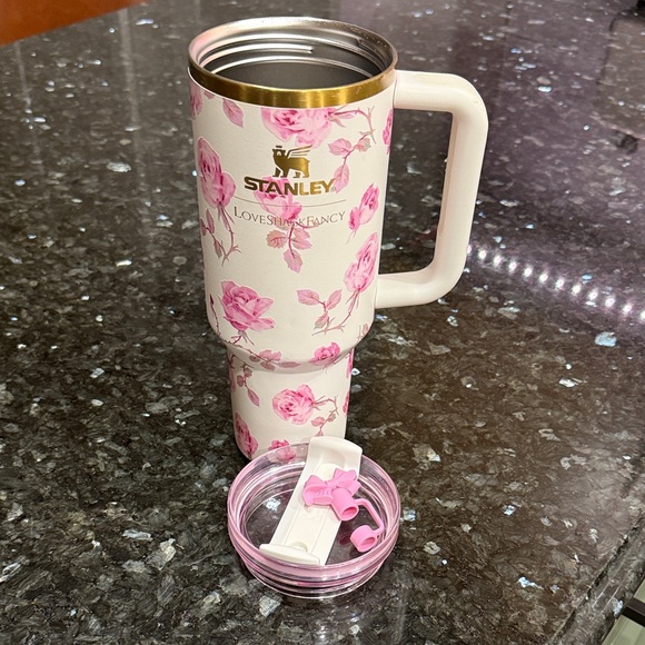 Stanley loveshackfancy 40oz tumbler - Picture 1 of 8